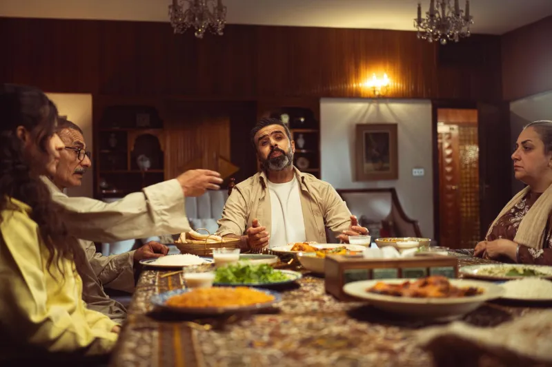The Dinner Table as Classroom: How Multigenerational Conversations in Turkish Homes Are Raising Sharper Thinkers